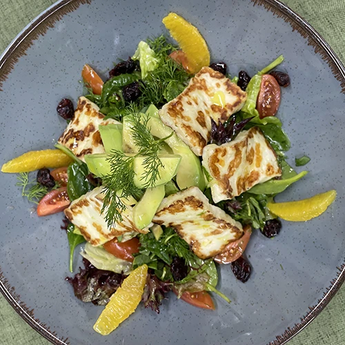 Insalata Di Halloumi E Avocado